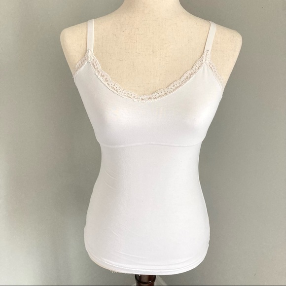 Maidenform Intimates & Sleepwear Maidenform Comfort Devotion White